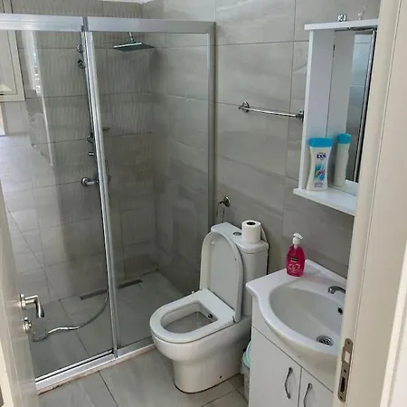 Girne/zeytinlik 2+1 Muhtesem Terasli דירה *