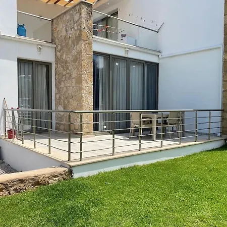 Girne/zeytinlik 2+1 Muhteşem Teraslı *