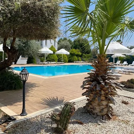Girne/zeytinlik 2+1 Muhtesem Terasli * Κερύνεια